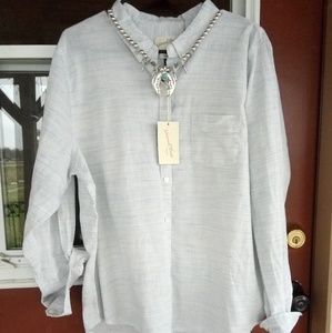 Universal thread button down